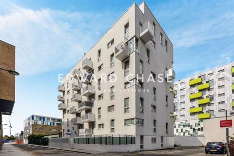 2 bedroom apartment to rent, Axe Street, Barking, IG11