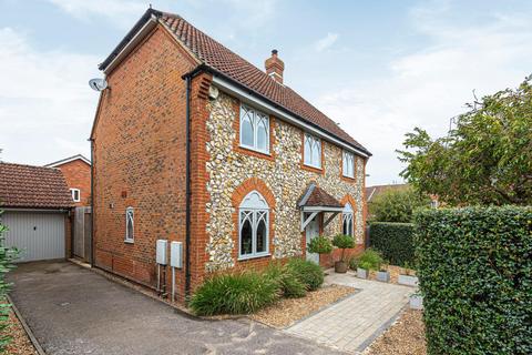 25 Cardwells Keep, Guildford, GU2 9PD