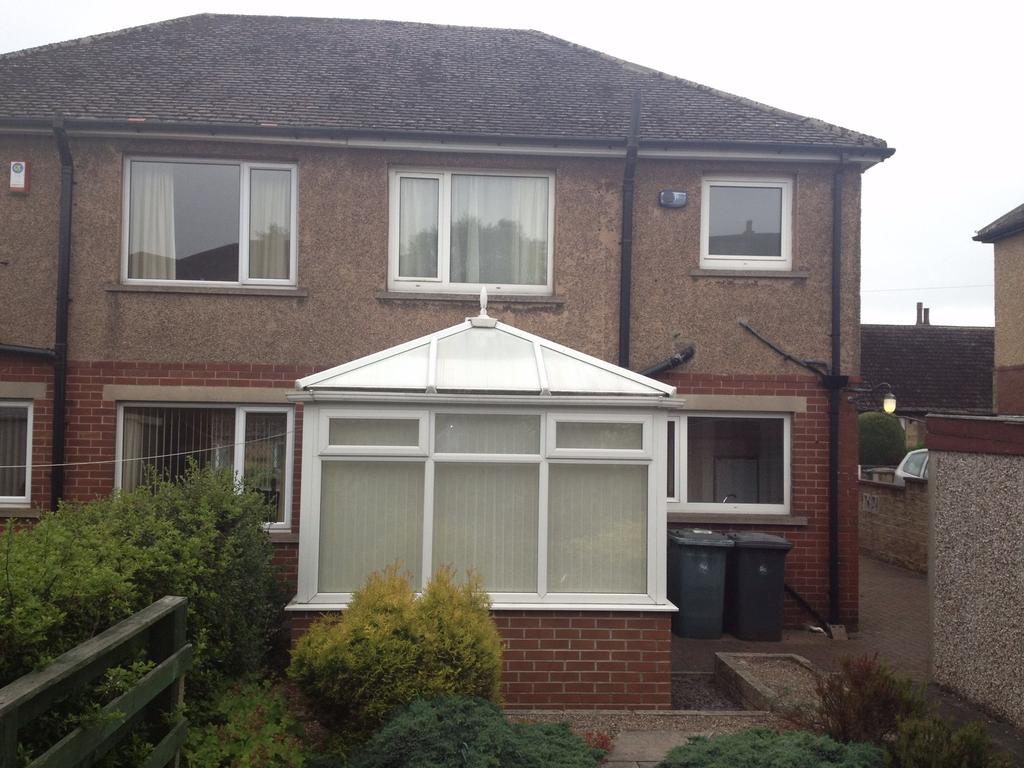 Weatherhill Crescent, Birchencliffe, Huddersfield, HD3 2 bed semi