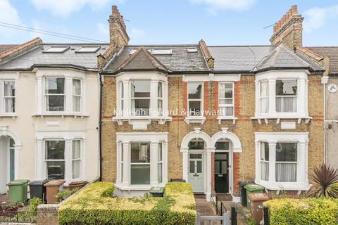 44 Honley Road, London, SE6 2JB