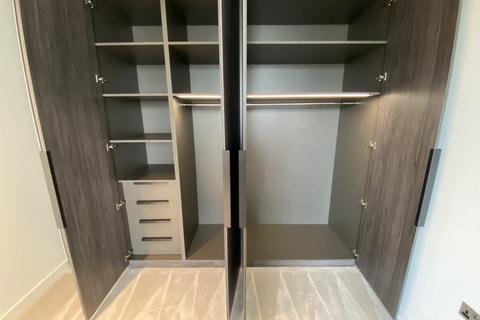1 bedroom apartment to rent, Hobart Building, Canary Wharf, E14