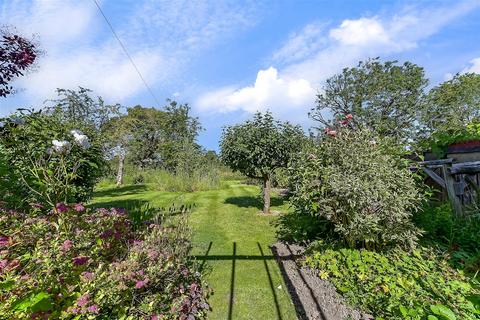 3 bedroom semi-detached house for sale, Southernden Road, Headcorn, Kent