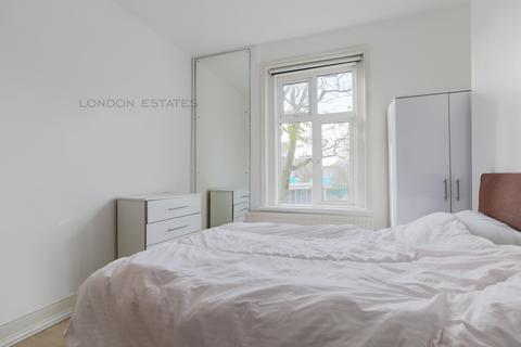 2 bedroom apartment to rent, Fulham Palace Road, Hammersmith, W6