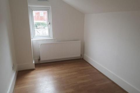 3 bedroom terraced house to rent, Woodstock Street,  Berkshire,  RG1