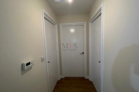 2 Canalside Gardens, Southall, UB2 5TJ