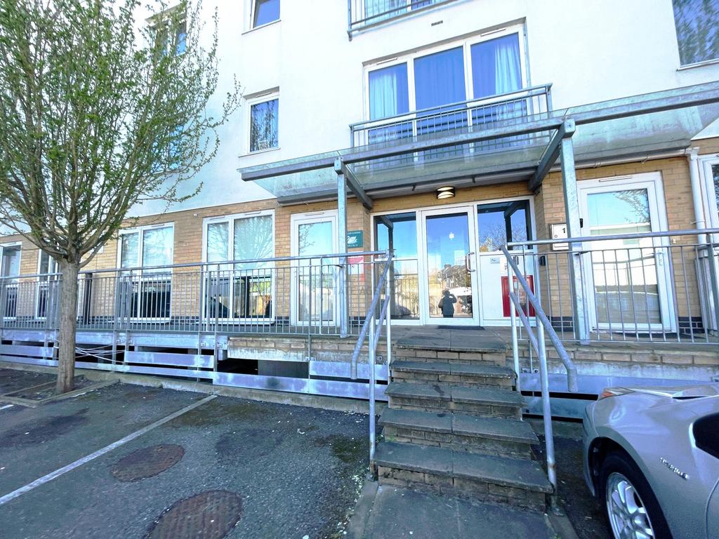 Photo 11