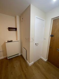 2 Canalside Gardens, Southall, UB2 5TJ