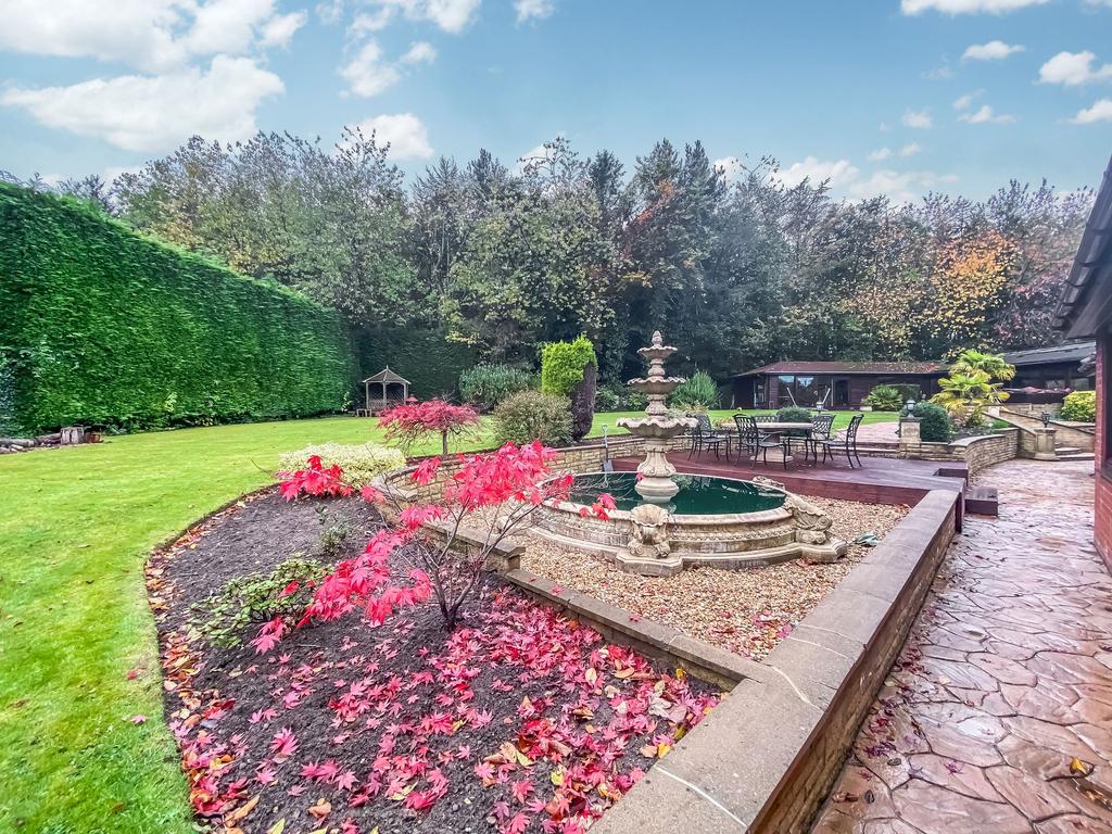 Carnoustie, Usworth, Washington, Tyne & Wear, NE37 1ND 5 bed detached