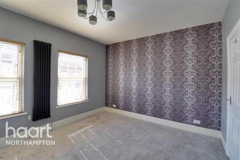 3 bedroom terraced house to rent - Derby Road  Abington