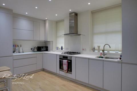 2 bedroom flat to rent, St Katharines Way, London