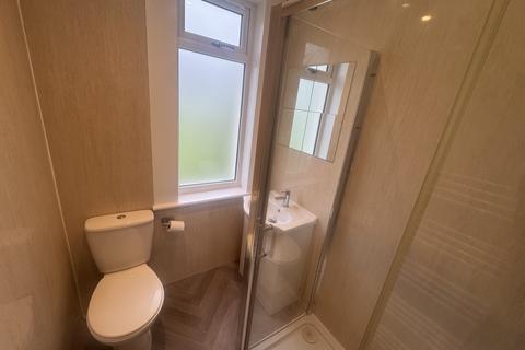2 bedroom apartment to rent, Saughton Gardens, EDINBURGH, EH12 5TF