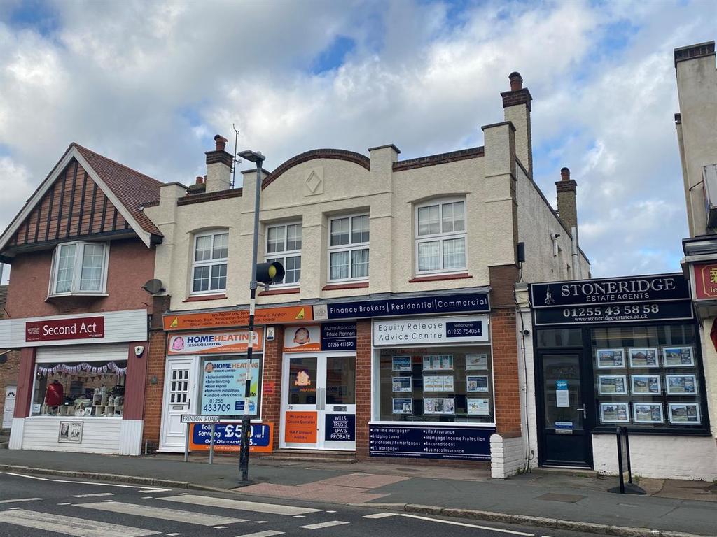 Frinton Road, HollandonSea, ClactononSea 5 bed terraced house £