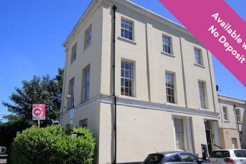 1 bedroom in a house share to rent, Bath Road, Cheltenham GL53