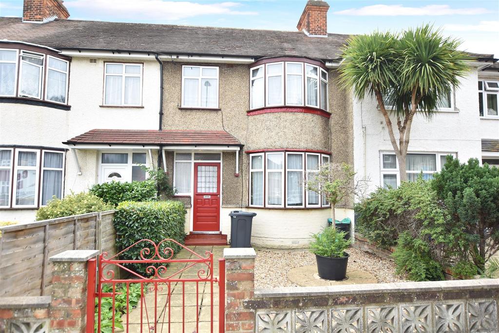 Central Avenue, Hounslow 3 bed terraced house £475,000