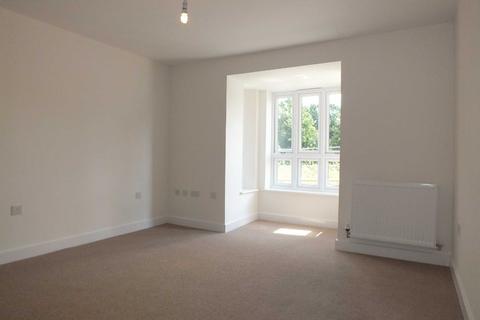 4 bedroom semi-detached house to rent - Little Owl Walk, Tommy Taylors Lane, Cheltenham, Gloucestershire, GL50