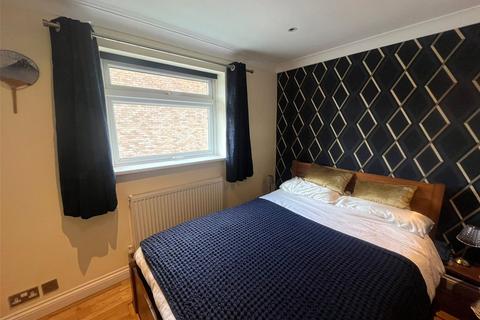 undefined, Framfield Court, Queen Annes Gardens, Enfield, EN1