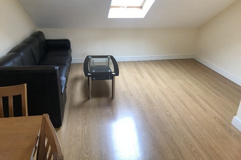 1 bedroom flat to rent, Broadway, Adamsdown , Cardiff