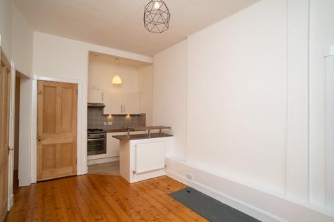 1 bedroom flat to rent, Comely Bank Row, Comely Bank, Edinburgh, EH4