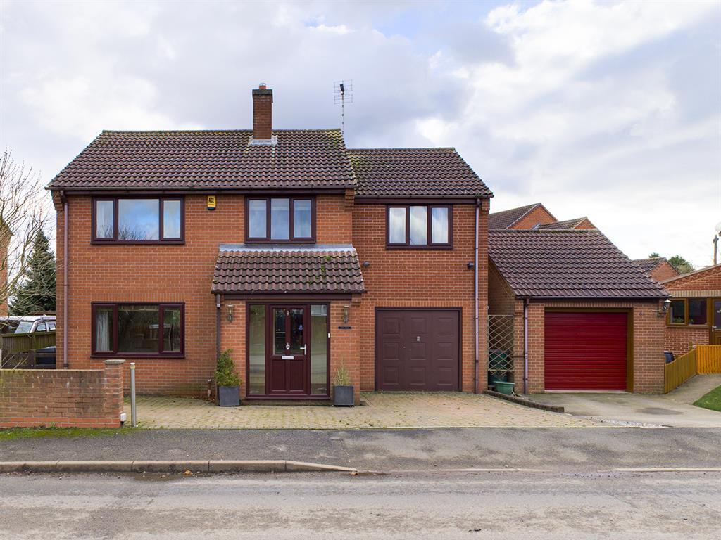 Main Street, Palterton, Chesterfield, S44 6UJ 4 bed detached house £280,000