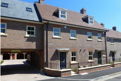 5 bedroom townhouse to rent, Kings Road, Dorchester