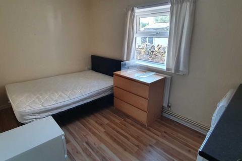 2 bedroom flat to rent - Richmond Road, Cardiff