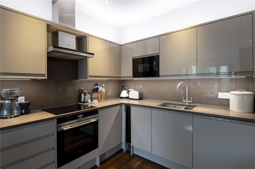 Fitted Kitchen