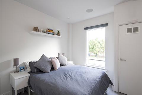 Flat 4, 1d Palace Road, London, SW2 3DY