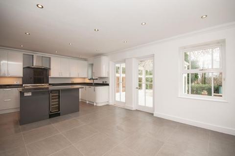 5 bedroom terraced house to rent, Sandy Lane St Anns Park Virginia Water Surrey GU25