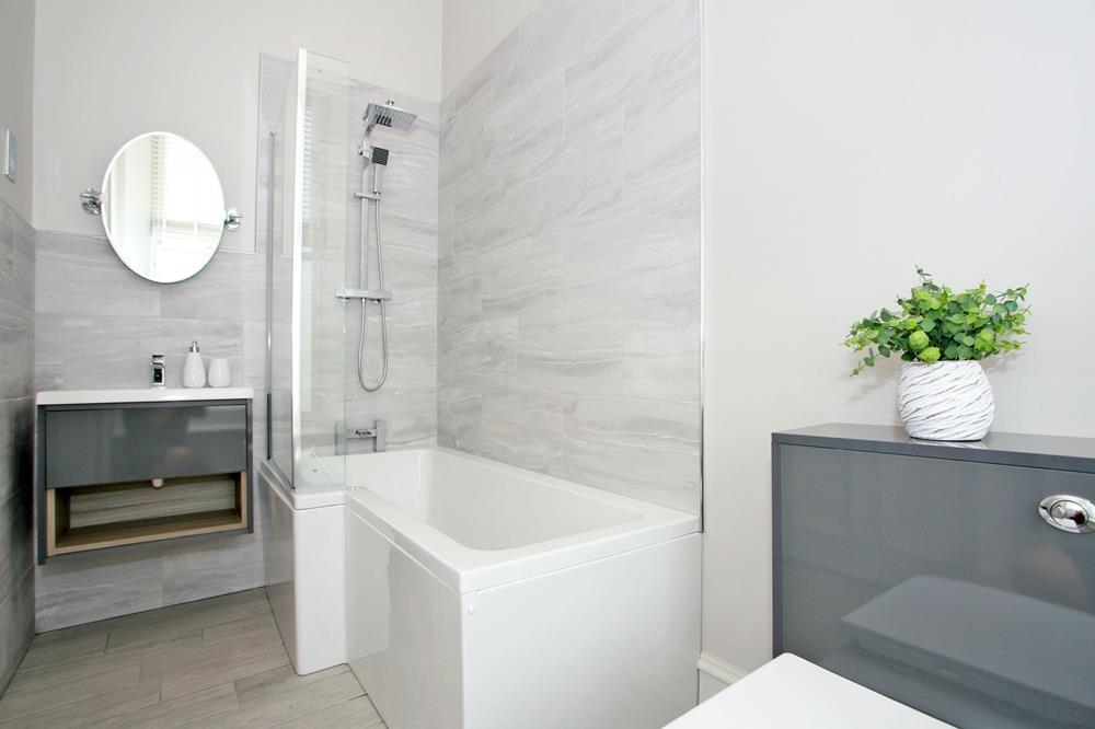 Bathroom 2