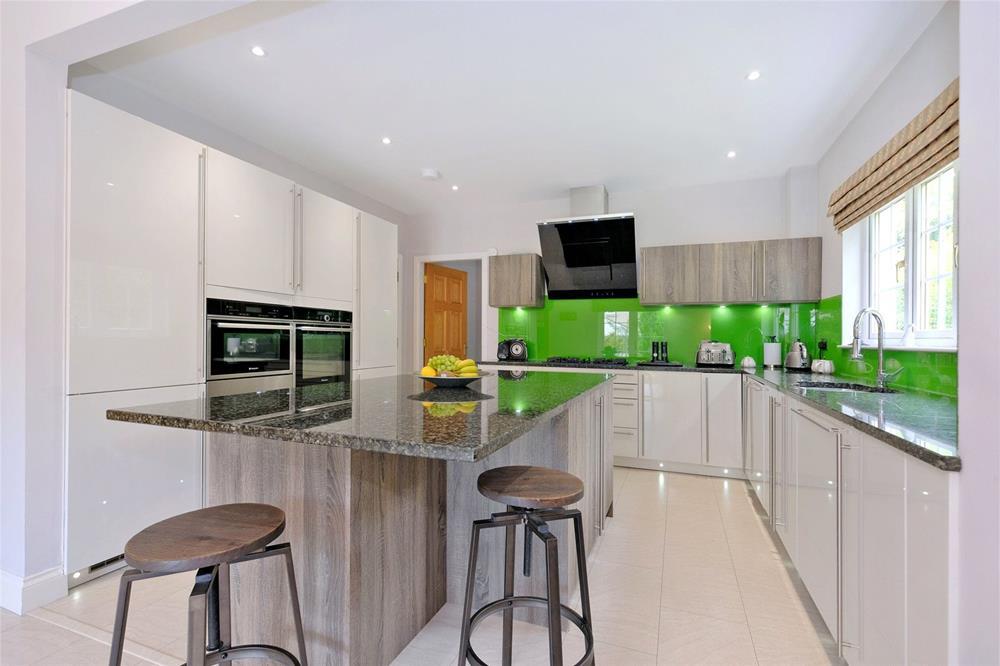 Kitchen 1