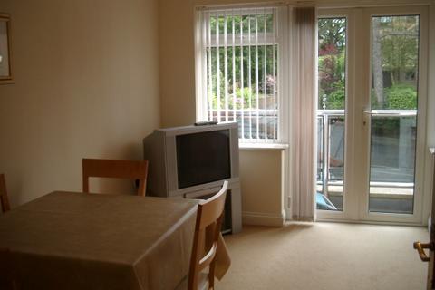 2 bedroom flat to rent, 2d Belle Vue Road, POOLE BH14