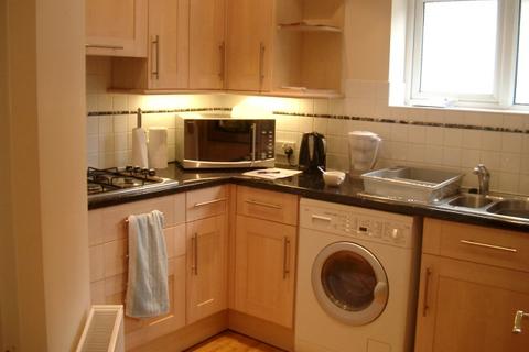 2 bedroom flat to rent, 2d Belle Vue Road, POOLE BH14
