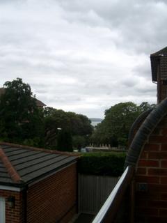 2 bedroom flat to rent, 2d Belle Vue Road, POOLE BH14