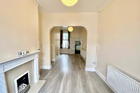 2 bedroom terraced house for sale, Locke Street, City centre , Newport. NP20 5HL