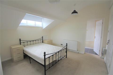 Studio to rent, Mill House, 121-123 Albion Street, Cheltenham, Gloucestershire, GL52