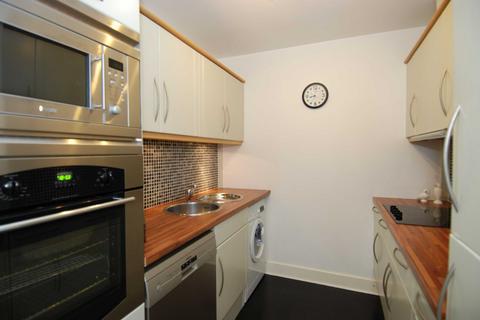 1 bedroom apartment to rent, The Circle, Queen Elizabeth Street, Shad Thames, London, SE1