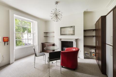 undefined, Flat , Canynge Square, BS8