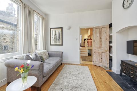 14a Pavilion Terrace, London, W12 0HT
