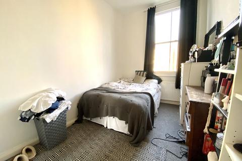 2 bedroom flat to rent, Englefield Road, Islington