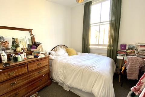 2 bedroom flat to rent, Englefield Road, Islington
