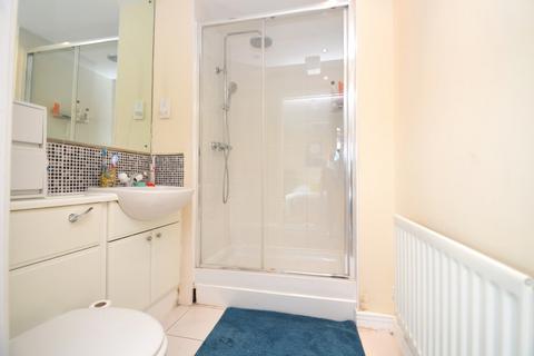 2 bedroom apartment to rent, Erebus Drive, London, SE28 0GF