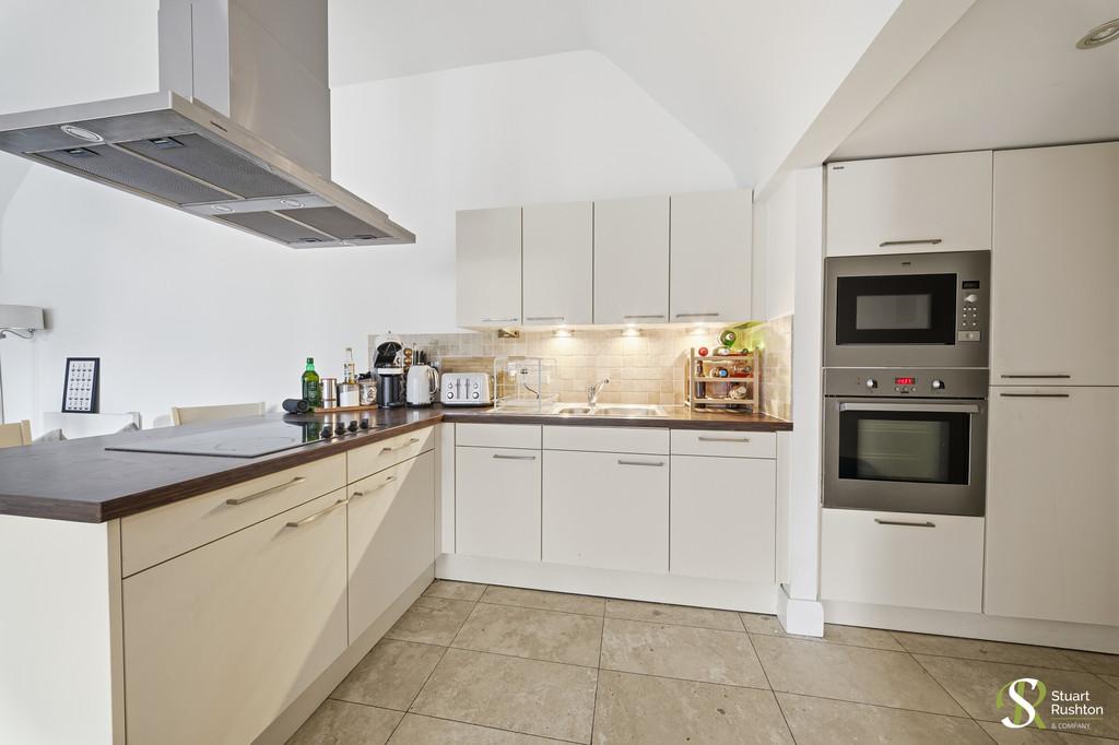 Apt 25, Regent Street, Knutsford WA16-8