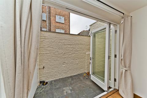 2 bedroom terraced house for sale, James's Cottages, Kew Road, Kew, TW9