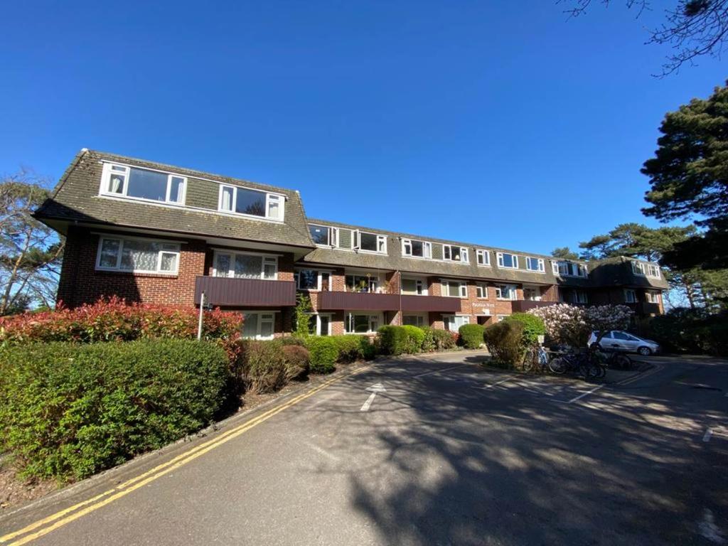 Redhill Drive Bournemouth at James Blake blog