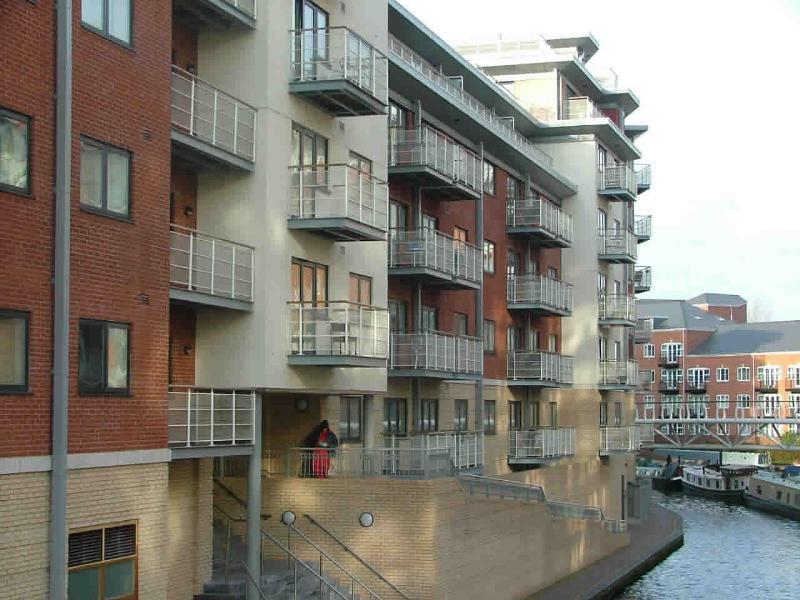 the watermarque luxury apartments la