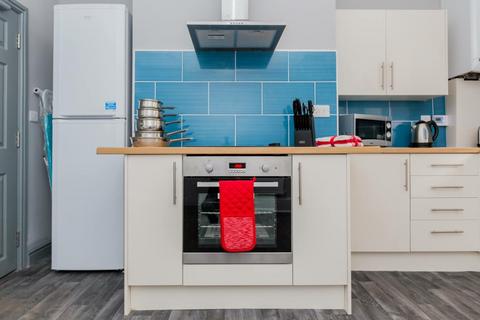 4 bedroom house share to rent, Old Mill Lane, Barnsley, South Yorkshire, S71