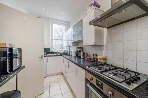 3 bedroom apartment to rent, Harvist Road, Queens Park, London, NW6