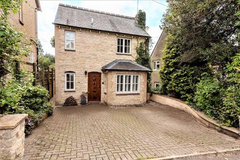 3 bedroom detached house for sale, The Leys, Chipping Norton
