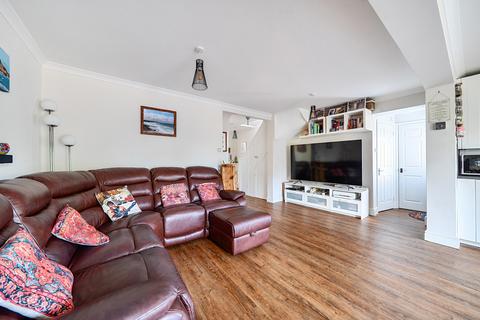 3 bedroom semi-detached house for sale, Hornhill Road, Maple Cross, Rickmansworth
