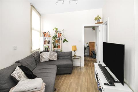 1 bedroom apartment to rent, Replingham Road, London, SW18